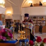 "6 апреля 2024 года, в канун праздника Благовещения Пресвятой Богородицы и недели 3-й Великого поста, Крестопоклонной, протоиерей Дмитрий Культинов совершил всенощное бдение с чином выноса Честного и Животворящего Креста Господня в храме Преображения Господня п. Кадом."