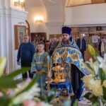 "Вечером 27 августа 2025 года, в канун праздника Успения Пресвятой Владычицы нашей Богородицы и Приснодевы Марии, протоиерей Дмитрий Культинов совершил всенощное бдение в храме Преображения Господня п. Кадом."