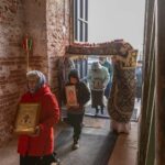 "14 апреля 2023 года, в Великий Пяток — день, посвященный воспоминанию Святых спасительных Страстей Господа нашего Иисуса Христа, протоиерей Дмитрий Культинов совершил вечерню с выносом Плащаницы в храме Преображения Господня п. Кадом. "