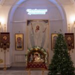 "6 января 2024 г, в день Навечерия Рождества Христова, в Рождественский сочельник, протоиерей Дмитрий Культинов совершил Божественную литургию святителя Иоанна Златоуста и Великую вечерню в храме Преображения Господня п. Кадом."