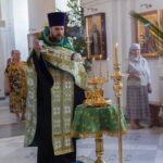 "22 июня 2024 года, в канун праздника Святой Троицы (Пятидесятницы), протоиерей Дмитрий Культинов совершил всенощное бдение в храме Преображения Господня п. Кадом."