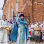 "21 июля, в Неделю 4-я по Пятидесятнице, в праздник Явления иконы Пресвятой Богородицы во граде Казани,протоиерей Дмитрий Культинов совершил Божественную Литургию в храме Преображения Господня п. Кадом."