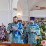 "21 июля, в Неделю 4-я по Пятидесятнице, в праздник Явления иконы Пресвятой Богородицы во граде Казани,протоиерей Дмитрий Культинов совершил Божественную Литургию в храме Преображения Господня п. Кадом."