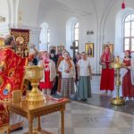 "25 апреля 2025 года, в пятницу Светлой седмицы, день празднования иконы Божией Матери «Живоносный источник», протоиерей Дмитрий Культинов совершил Божественную литургию в храме Преображения Господня п. Кадом."