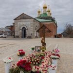 "12 апреля 2025 года, в канун праздника Входа Господня в Иерусалим, (Вербного воскресенья), протоиерей Дмитрий Культинов совершил всенощное бдение в храме Преображения Господня п. Кадом."