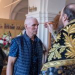 "18 апреля 2025 года, в Великий Пяток — день, посвященный воспоминанию Святых спасительных Страстей Господа нашего Иисуса Христа, протоиерей Дмитрий Культинов совершил вечерню с выносом Плащаницы в храме Преображения Господня п. Кадом."