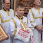 "19 августа 2025 года в престольный праздник Преображения Господа Бога и Спаса нашего Иисуса Христа протоиерей Дмитрий Культинов совершил Божественную литургию в храме Преображения Господня п. Кадом."